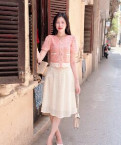 Alternative view of Diệu Linh – Modern Workwear Concept - Định Hình Thương Hiệu Cá Nhân