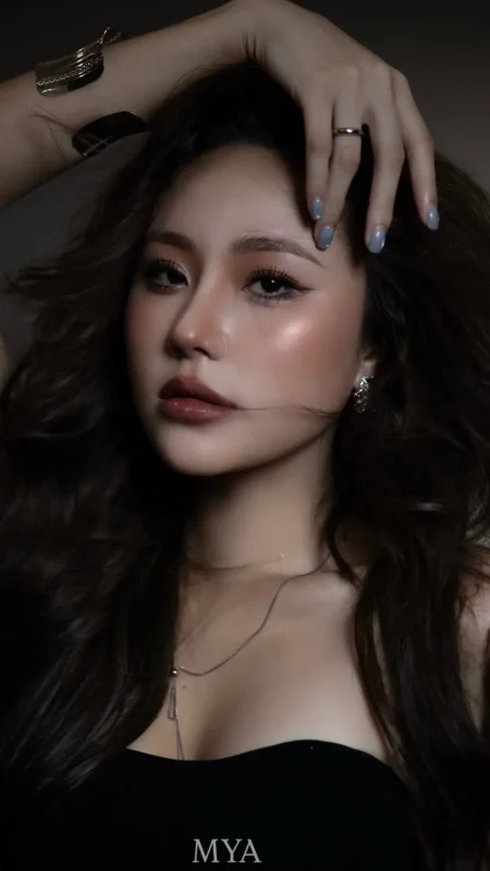 Concept “Dark Elegance” – Sự Thanh Lịch Của Sắc Đen 🖤