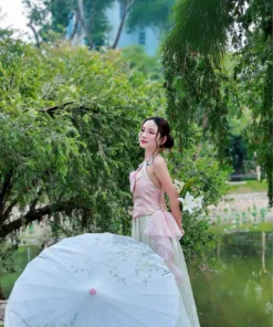Alternative view of Concept “Garden Muse” – Nàng Thơ Dịu Dàng Giữa Khu Vườn Xanh 🌿