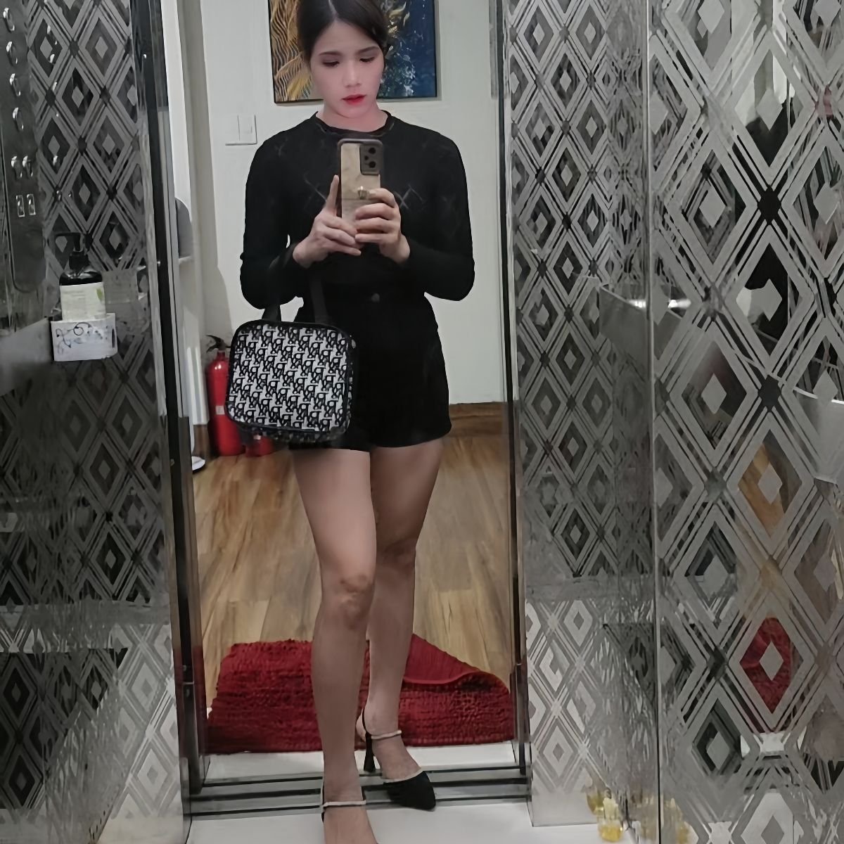 Linh Anna - Image 3